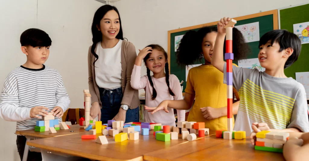 برنامج التعبير عن الذات والثقة بالنفس